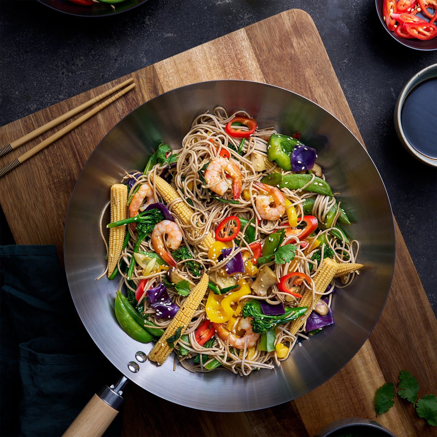 Wok with Wood Handle with stir fry