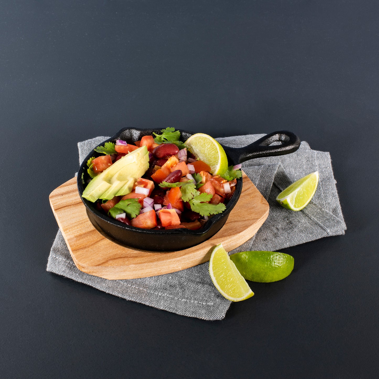 PYROCAST Skillet With Maple Tray