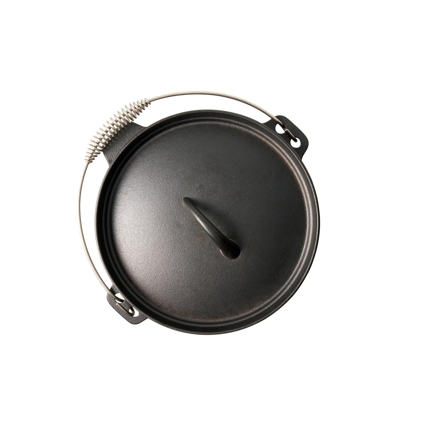 Pyrocast Camp Oven with lid on white background top view