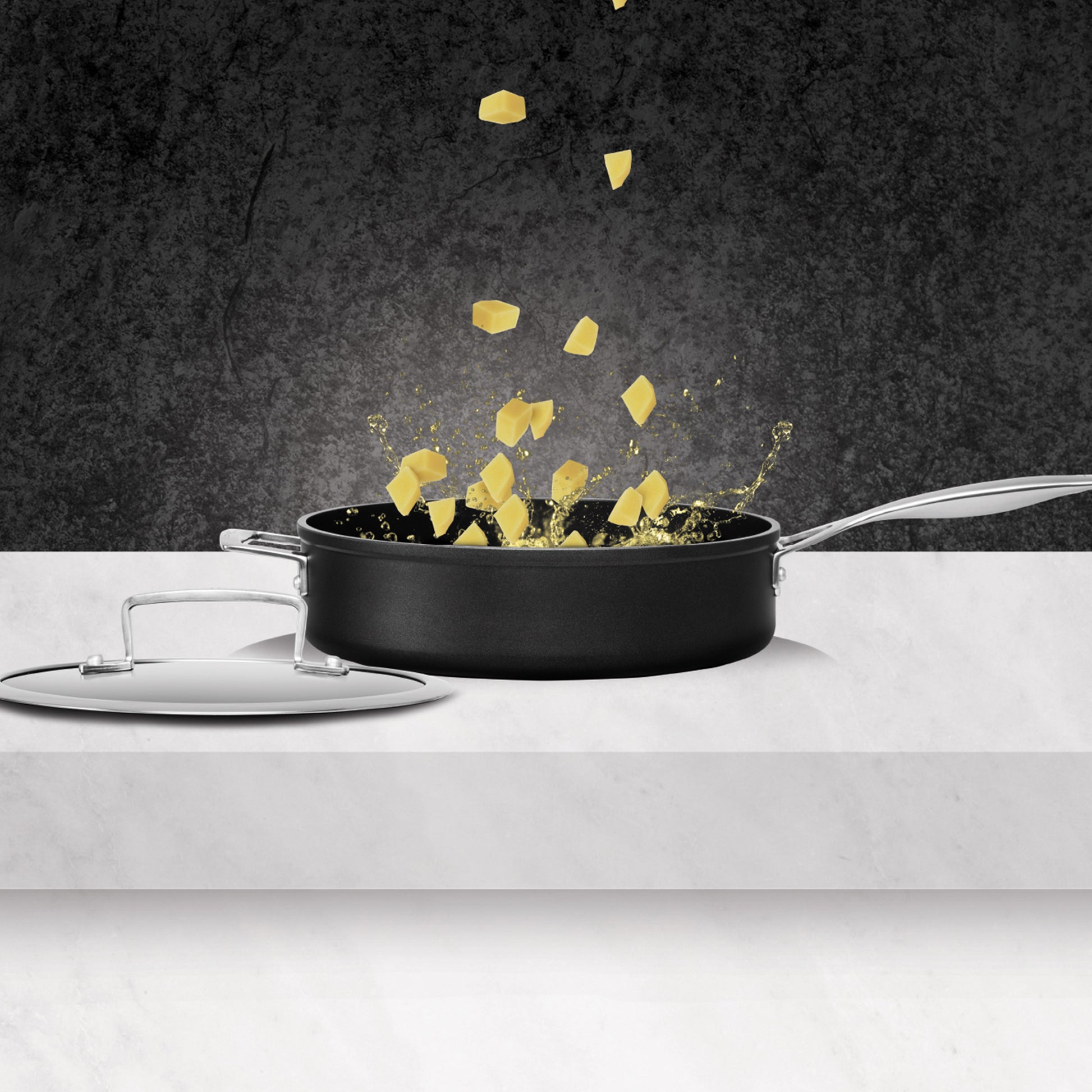 ignite Sauté Pan with Lid