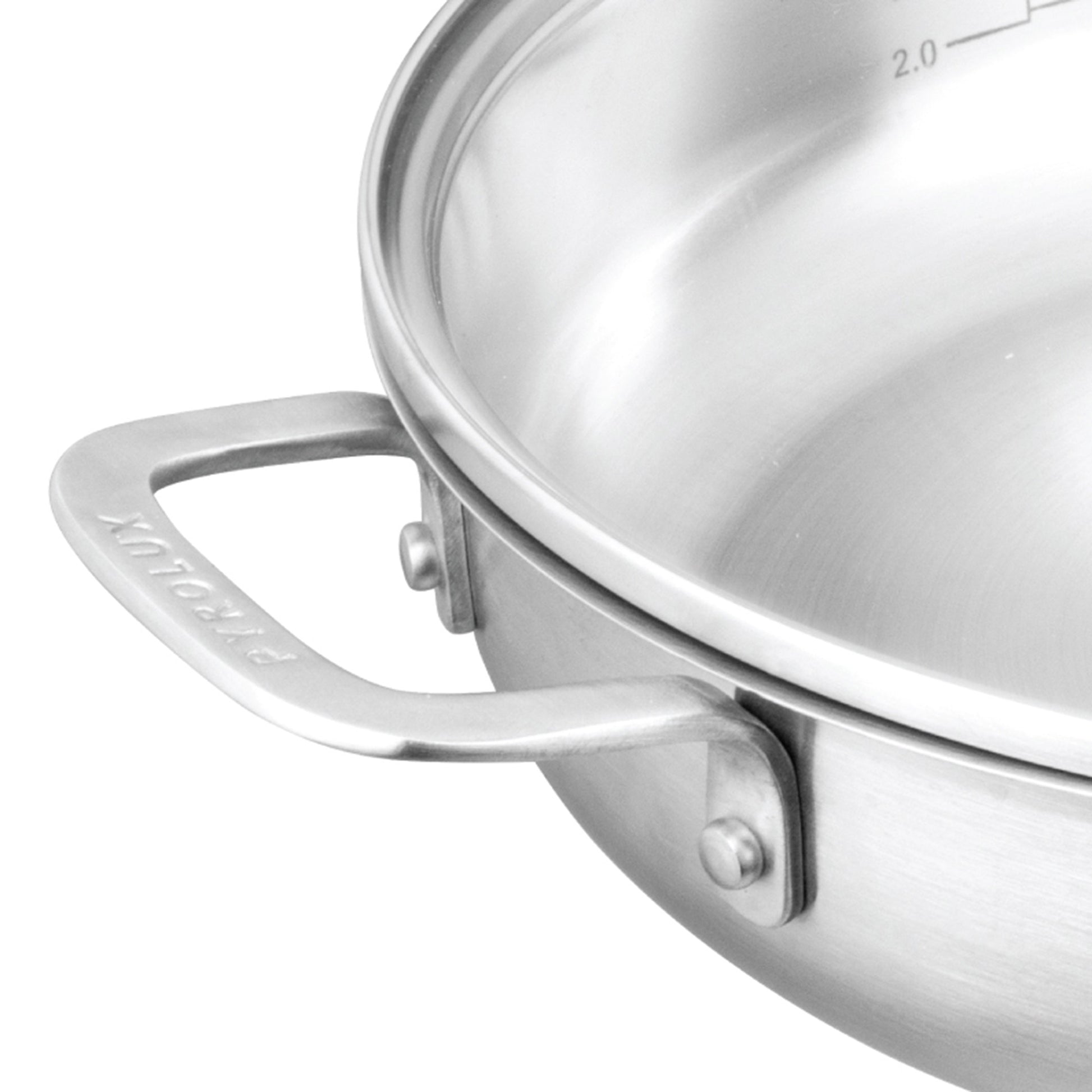 RADIUS 85 Chef Pan upclose on pan handle logo
